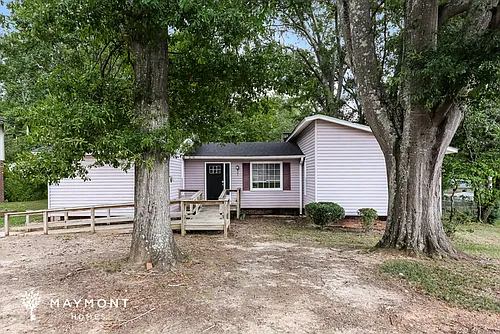 421 Sellwood Cir Photo 1
