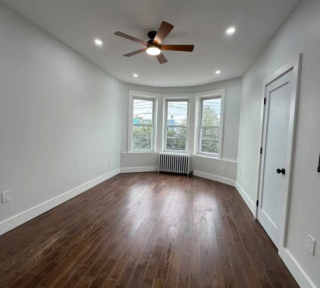 3 bed, 1800 sqft, $3,600 — Photo 4