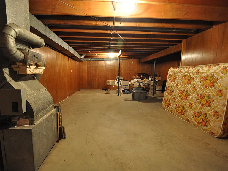 200A N Smith Rd #A — Photo 15