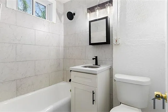 323 N Westland Ave #2 — Photo 10