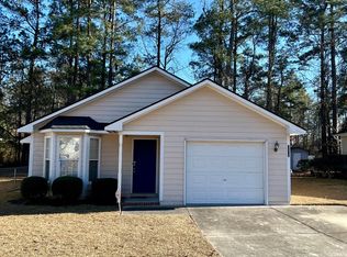 2878 Copenhagen Dr, Fayetteville, NC 28301