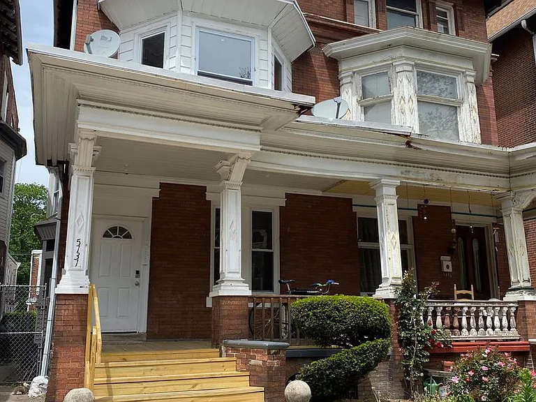 5131 Hazel Ave — Photo 2