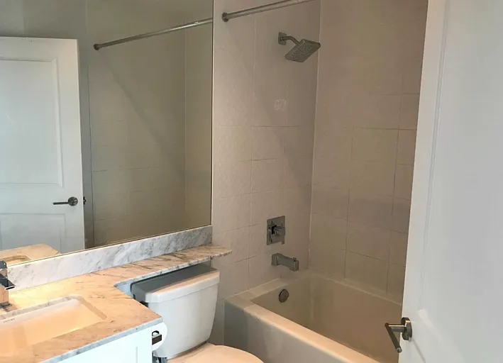 125 Western Battery Rd #2413 — Photo 6