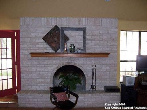 4th image of 21069 S F M RD 1303