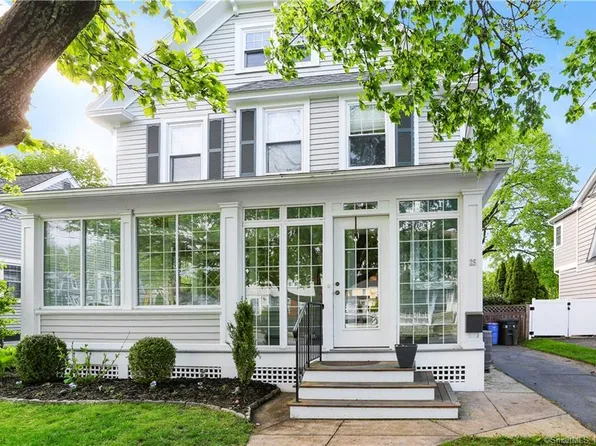 25 Sedan Terrace, Fairfield, CT 06825