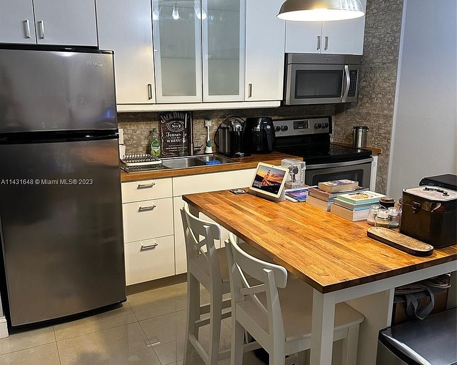 1st image of 130 S Shore Dr APT 2B