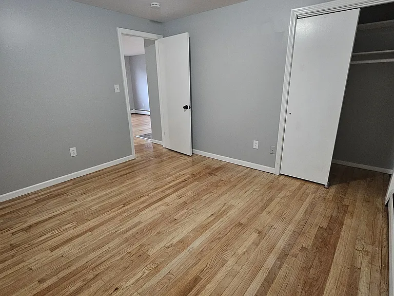 1222 Stanley St #104 — Photo 8