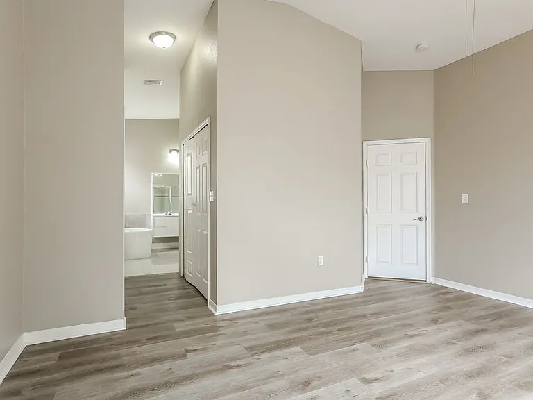 13124 SW 23rd St — Photo 10