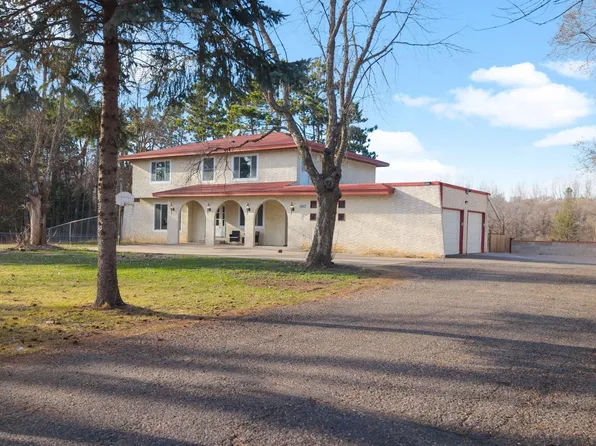 2663 S Coon Creek Dr NW, Andover, MN 55304