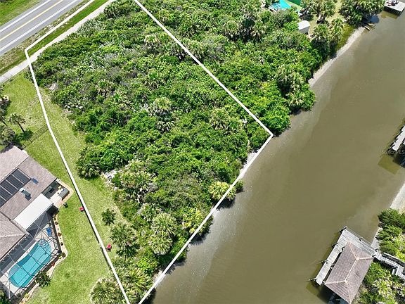 3rd image of 3502 N OCEAN SHORE BOULEVARD