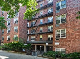 142-12 41st Ave #1B, Flushing, NY 11355