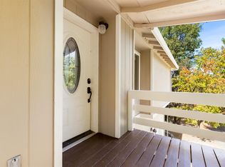 22562 Sunset Ridge Dr, Auburn, CA 95602
