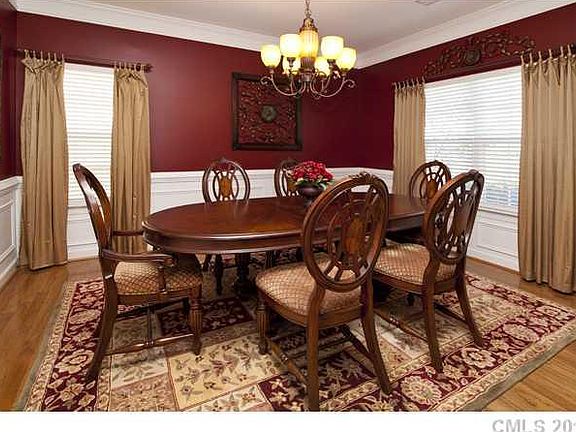 5th image of 468 NW Clearwater Dr #275