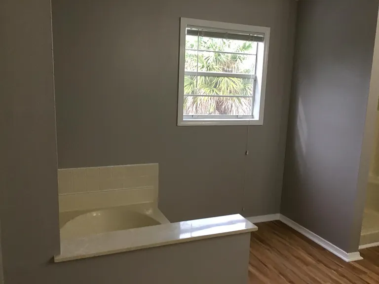 1408 Nethers Pl — Photo 28