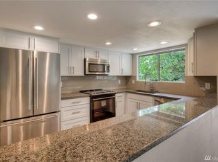 17300 NE 22nd St, Redmond, WA 98052