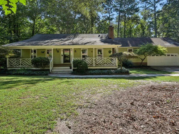 5517 Doemont Dr, Apex, NC 27539