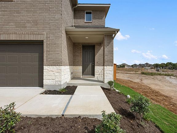 4th image of 129 Knockout Rose Dr
