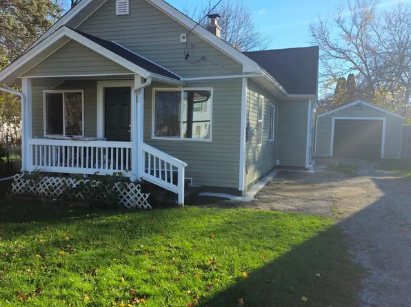 2972 Henry St, Flint, MI 48506