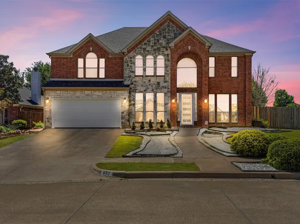 932 Mimosa Ct, Burleson, TX 76028
