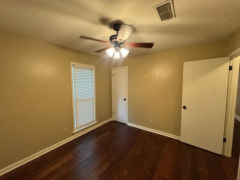 4600 Fox Den Ln — Photo 21
