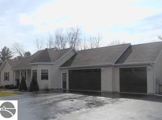 2295 W Cheyenne Dr, West Branch, MI 48661