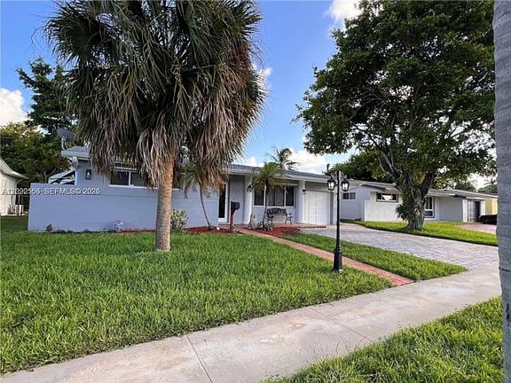 2nd image of 6660 NW 25th St
