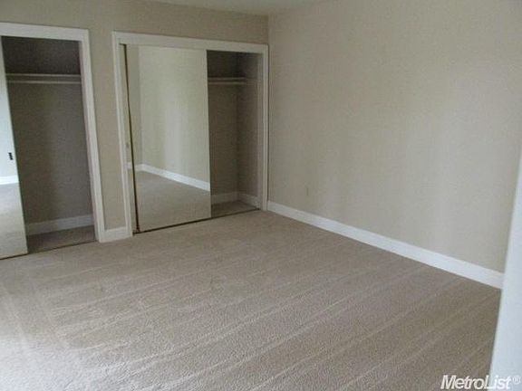 4th image of 2128 Ashwood Dr
