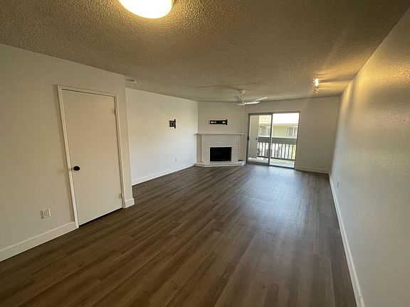 4th image of 3966 60th St Unit 59
