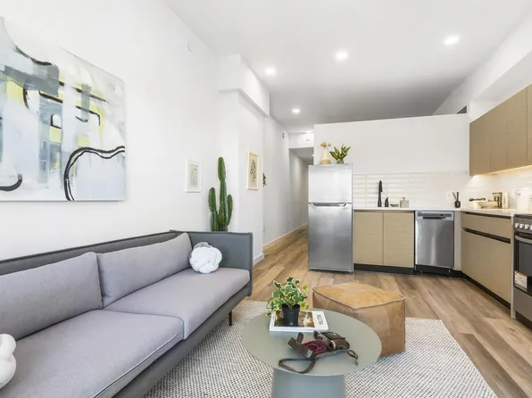 55 Jordan Avenue image 8 of 24