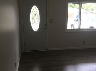 825 Emerson Rd, Carmel, IN 46032