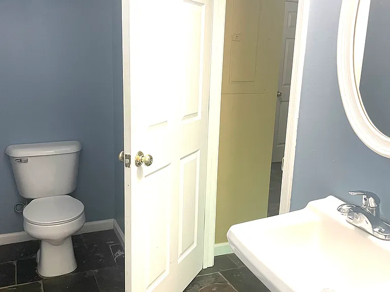 503 Dancing Fox Rd #B — Photo 16