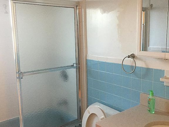 5th image of 919 125th St Fl 2