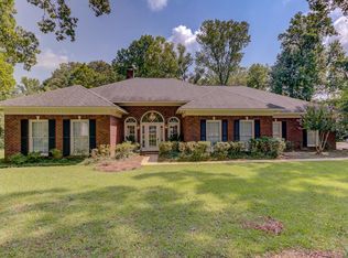 103 Turnberry Dr, Vicksburg, MS 39183