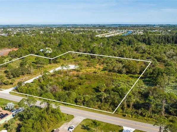 9050 66th Ave, Sebastian, FL 32958