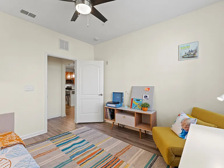 Carlyle at Bartram Park — Photo 26