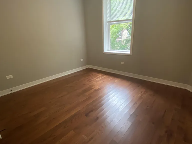 1317 W Carmen Ave #3F — Photo 16