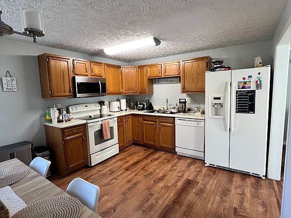 2nd image of 11014 Huntington Woods Cir