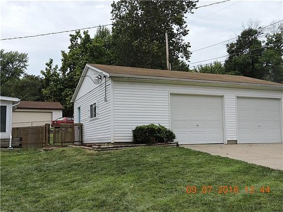4th image of 16308 E 32nd St S