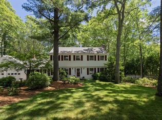 58 Sycamore Dr, East Greenwich, RI 02818