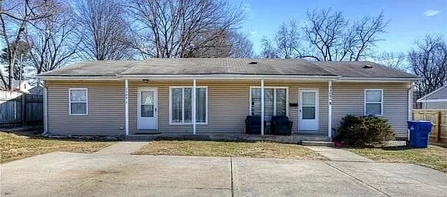 2309 S Norwood Ave #B — Photo 17
