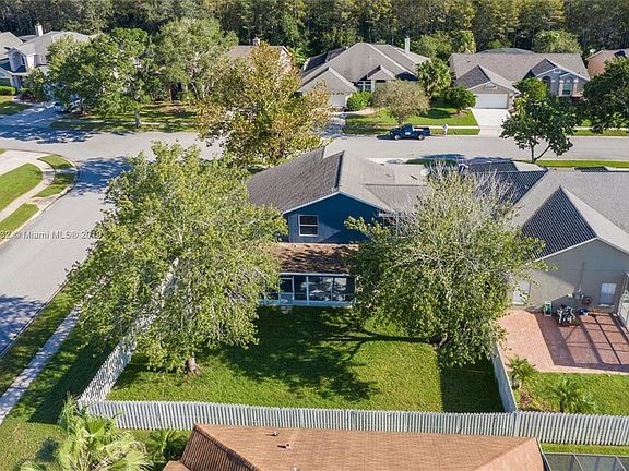 4th image of 14610 Astina Way