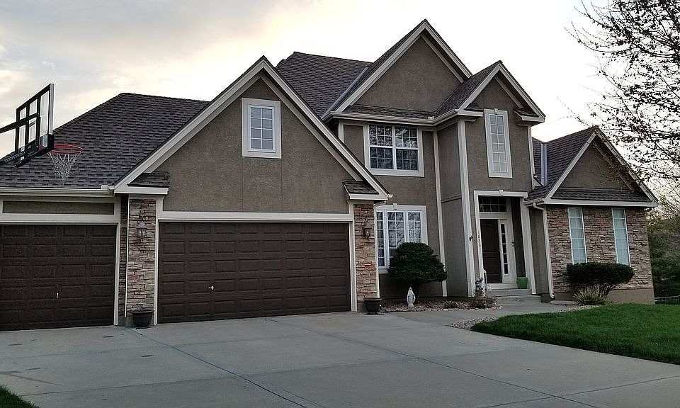 1st image of 1836 NE Park Ridge Cir