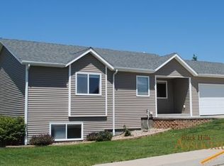 252 Grandeur Ln, Box Elder, SD 57719