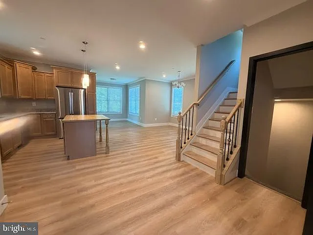 8836 Greenwood Ave — Photo 3