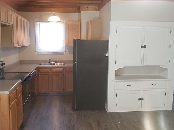 4th image of 1511 Kossuth St