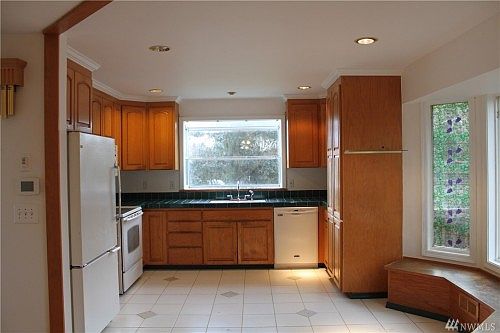 4th image of 15019 Austin Ave SE