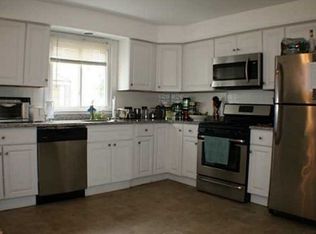 195 Oakland Ave #SINGLEFAMI, Providence, RI 02908