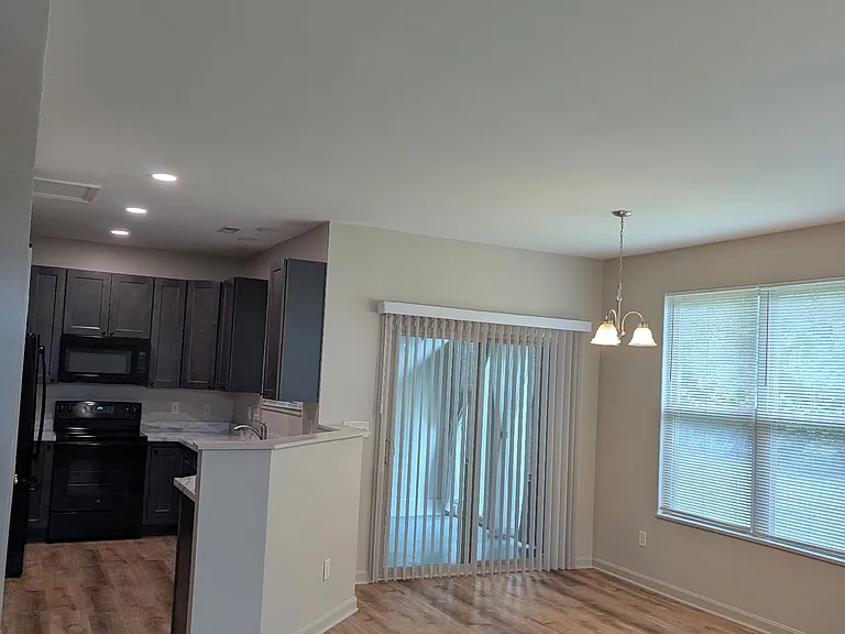 300 Wysteria Village Dr #1 — Photo 10