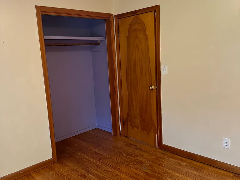 120 Burban Dr — Photo 20
