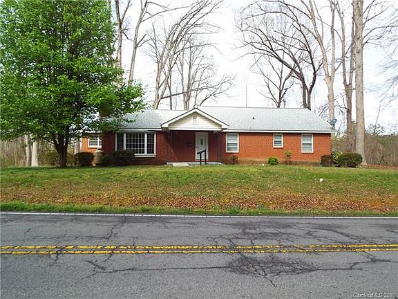 4th image of 305 N Bilhen St